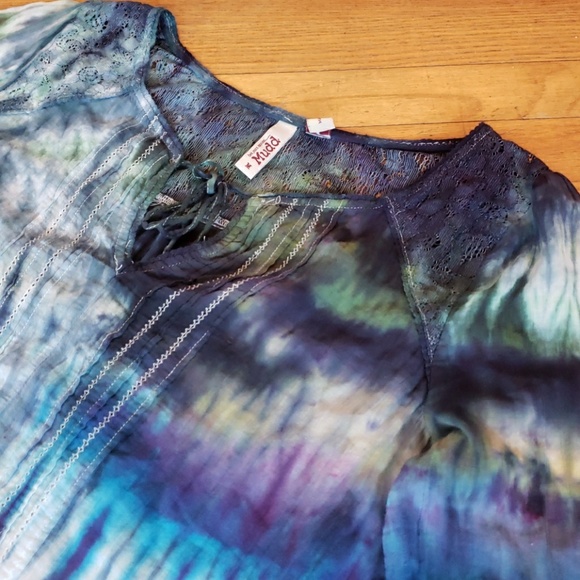 Mudd Tops - Cute & breezy Ocean Tie dyed Mudd Boho blouse